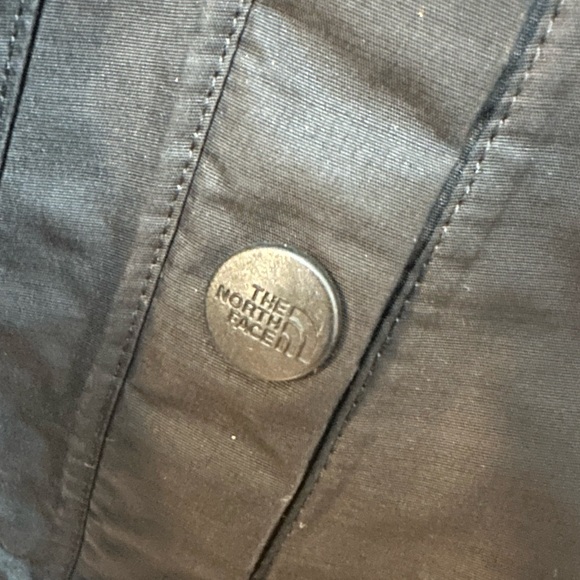 NORTH FACE | Youth Small Baeker Insulated Jacket - Picture 4 of 9